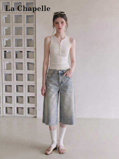 Womens Rhinestone Frayed Hem Cropped Jeans