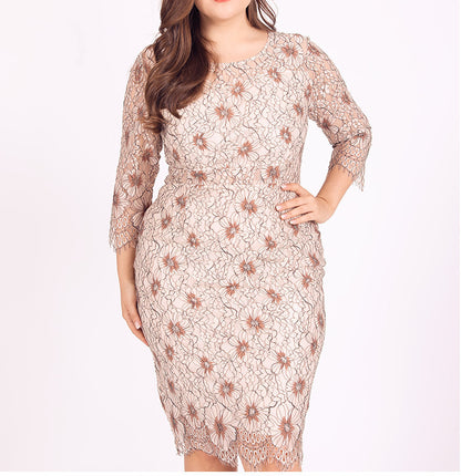 Amerikaanse damesjurk met bloemenkant