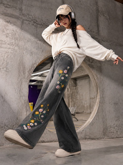 Floral Embroidered Wide Leg Pants