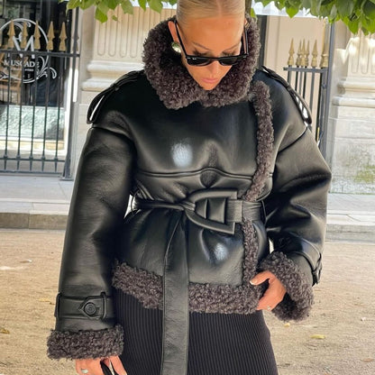 Winter and autumn long-sleeved fur-coated one-piece short coat