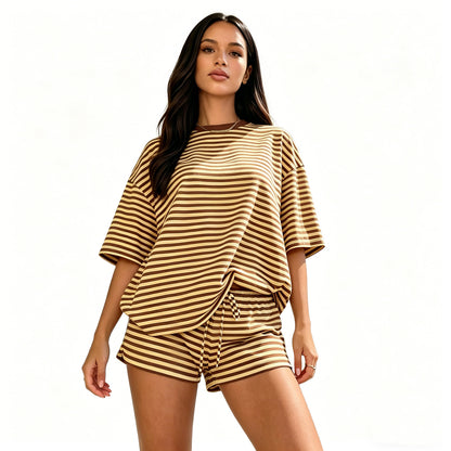 Women's Casual Short Sleeve T-Shirt and Shorts Set