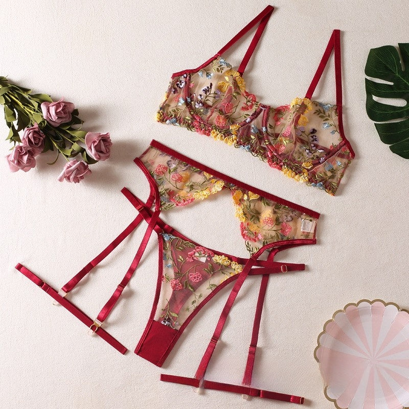 Embroidered Floral Lingerie Set with Underwire