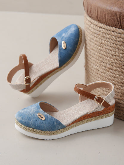Lady's Sandals