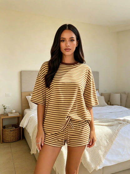 Women's Casual Short Sleeve T-Shirt and Shorts Set