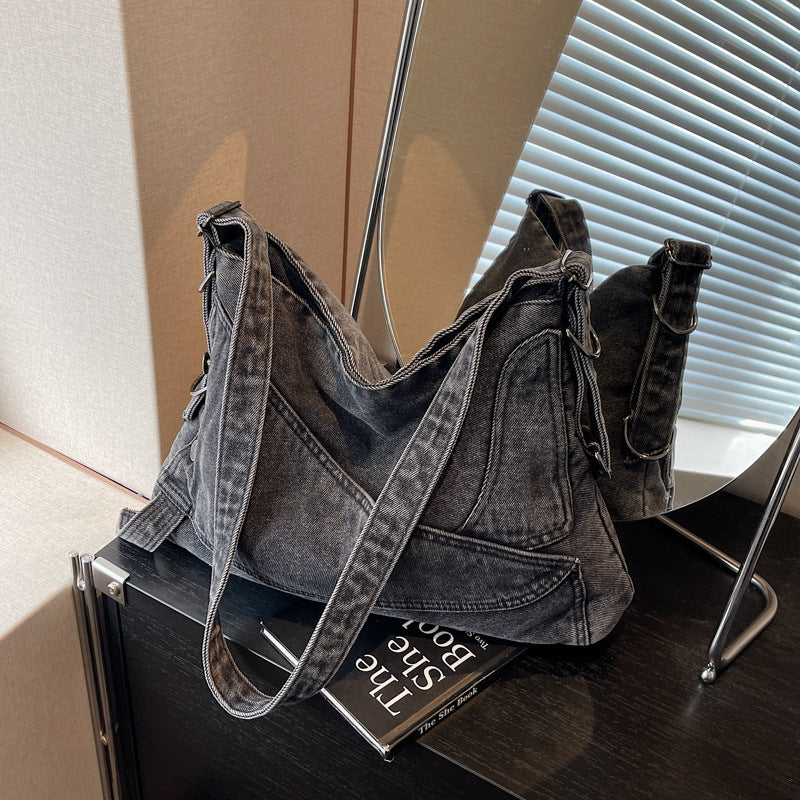 Women's Denim Shoulder Bag Large Capacity Tote Bag with Zipper Closure