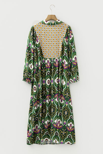 Groene midi-jurk in grote maten met gemengde bloemenpatchwork V-hals en 3/4 pofmouwen