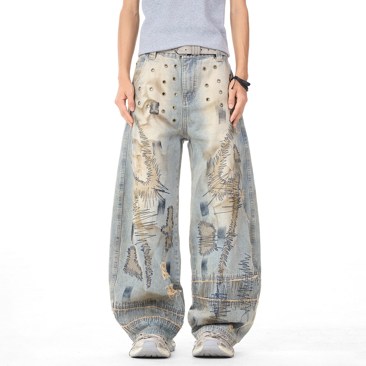 Distressed Embroidery Wide Leg Jeans