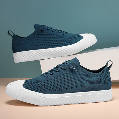Light and casual sports shoes for walking with one foot