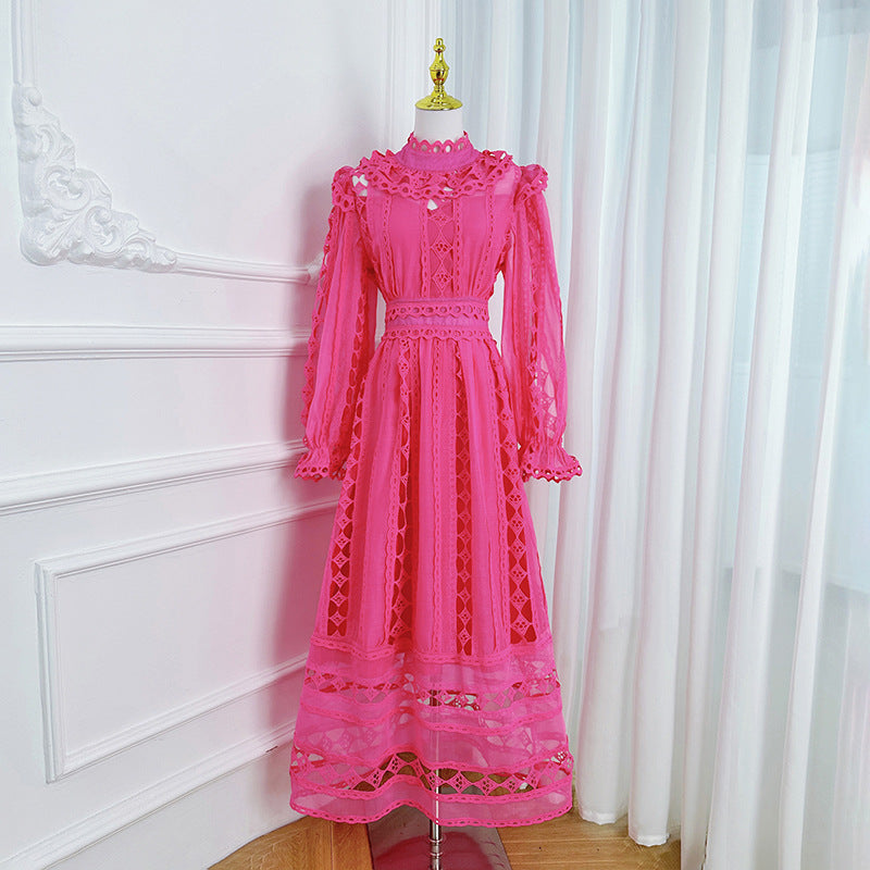 Geborduurde maxi-jurk van chiffon met opengewerkte details