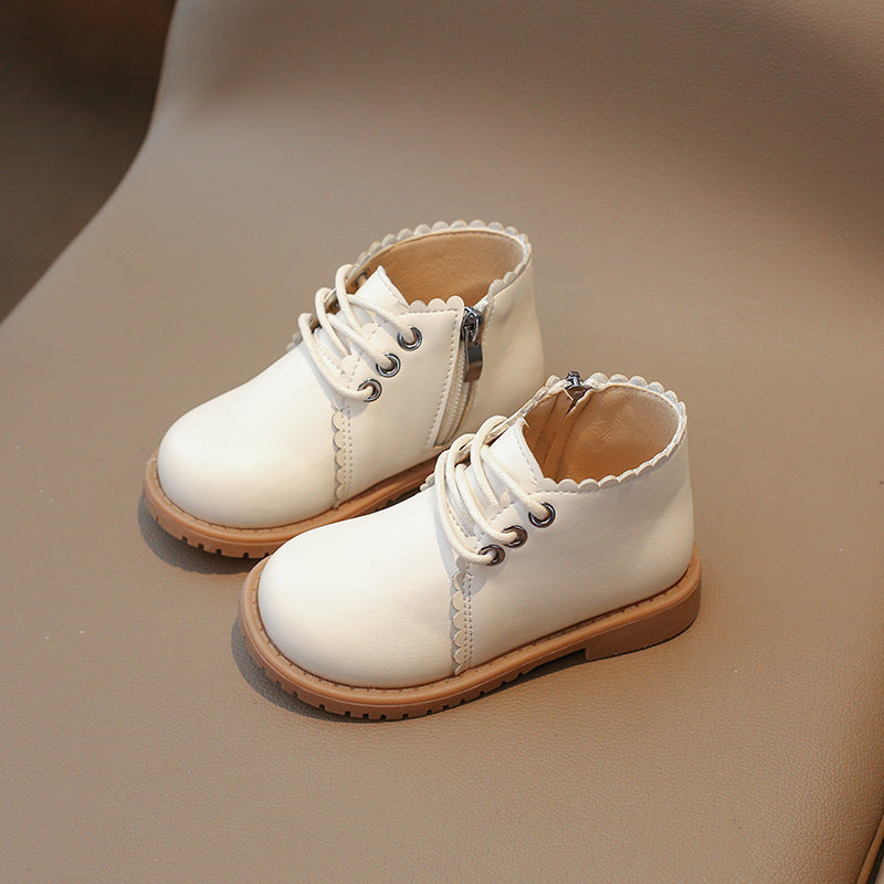 Girls leather boots