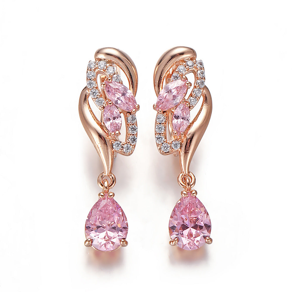 High-End Accessible Luxury Ear Jewelry