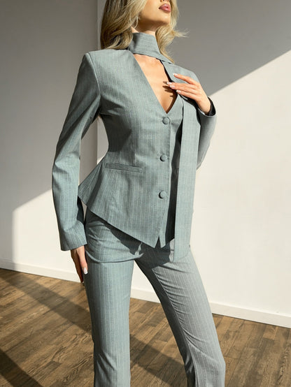 Set van gestreepte V-hals top en high-waist broek