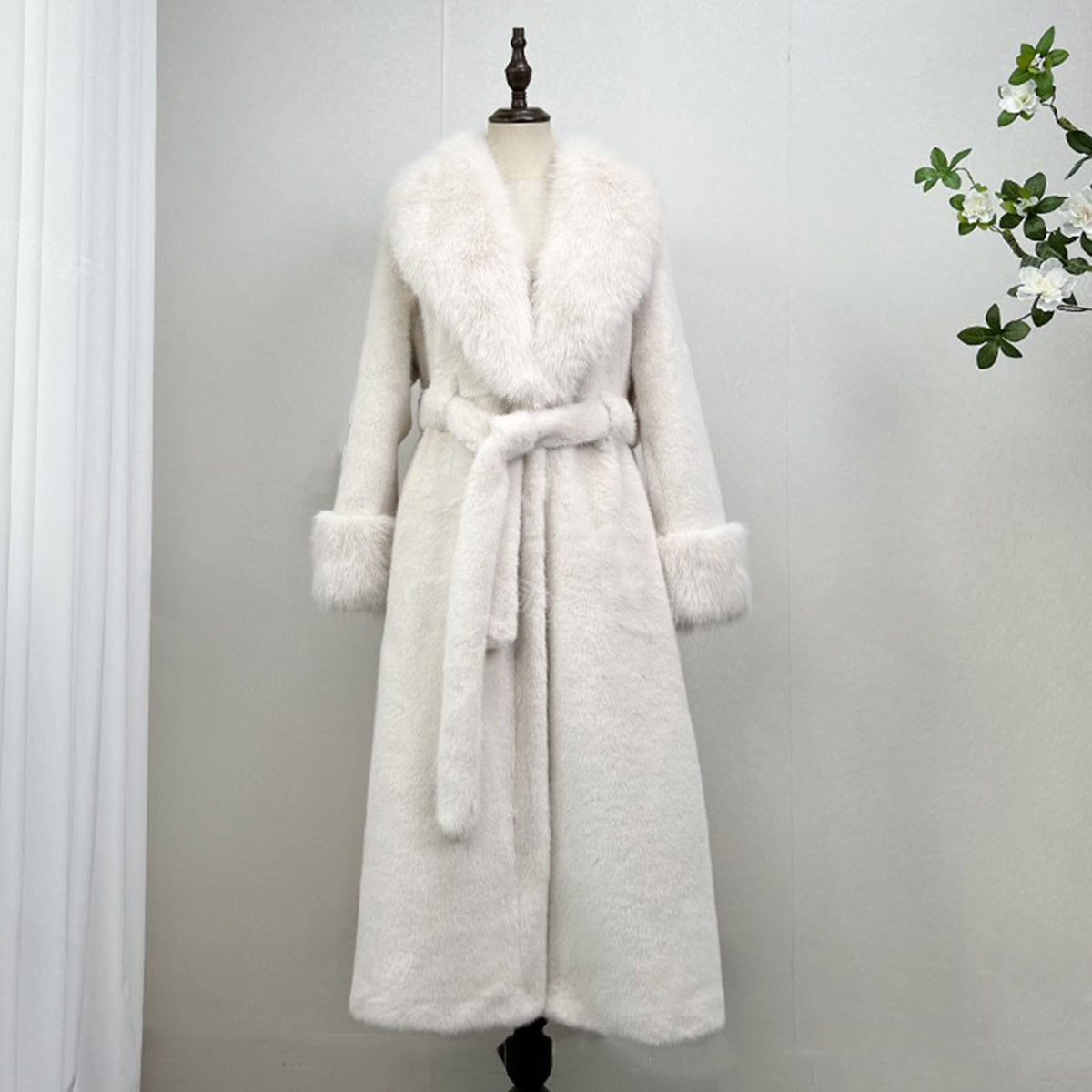 Elegant Socialite Eco-friendly Fur Coat