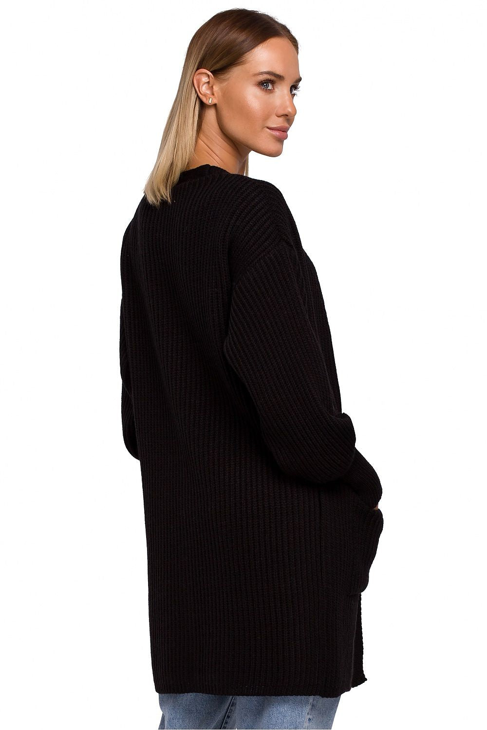  cardigan model 147420 Moe 