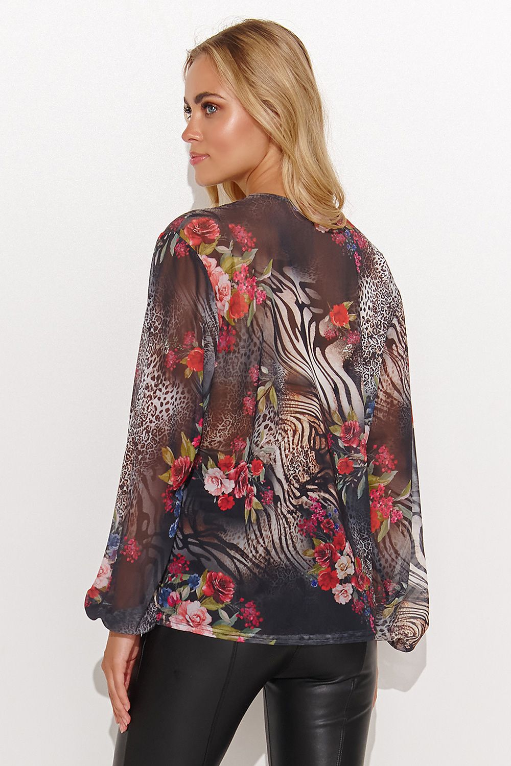  blouse model 184382 Makadamia 