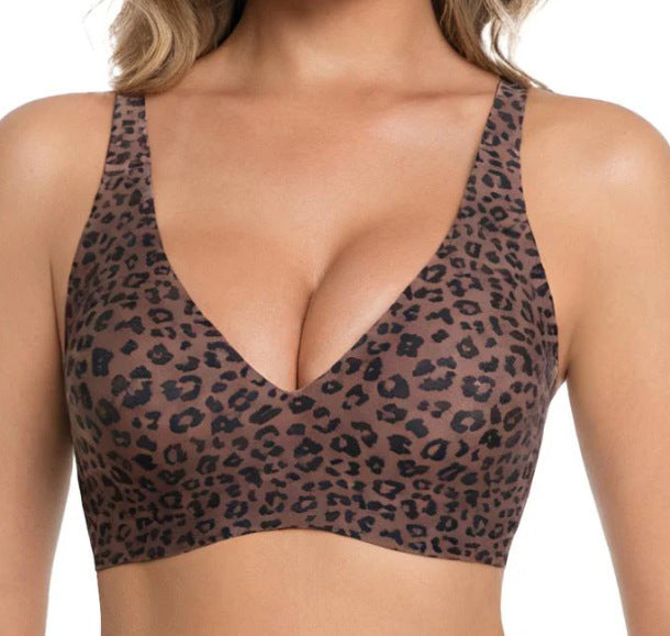Leopard print sexy and intense lingerie