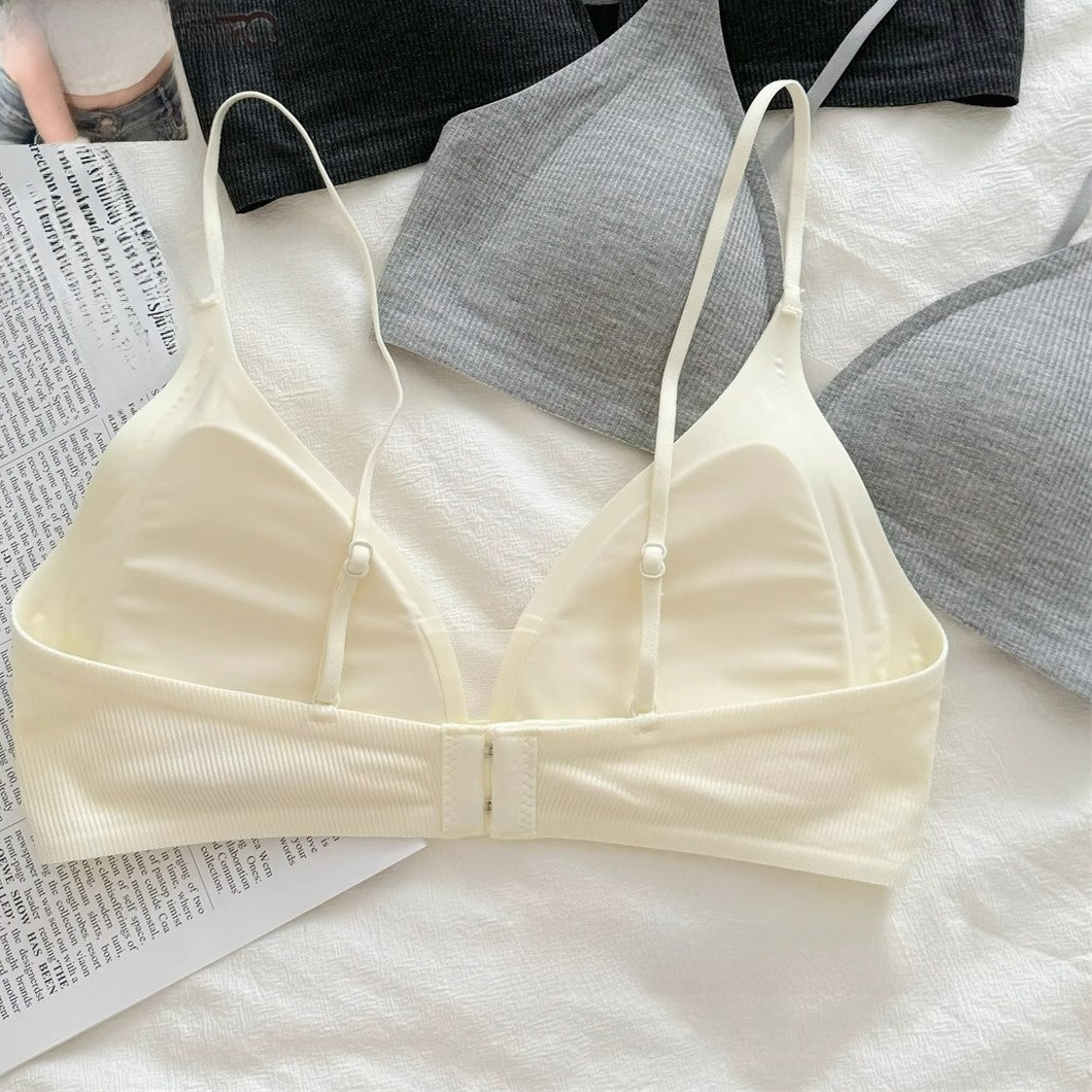French-style deep V-neck lingerie for women