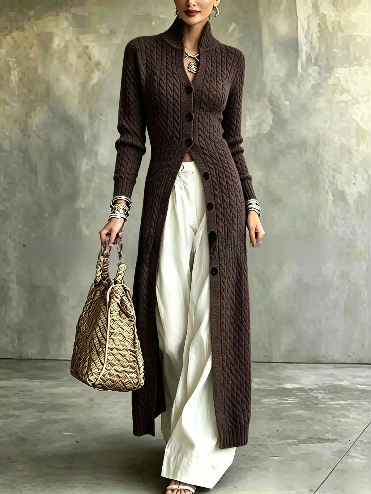 Women's Twist Pattern Stand Collar Long Sleeve Sweater