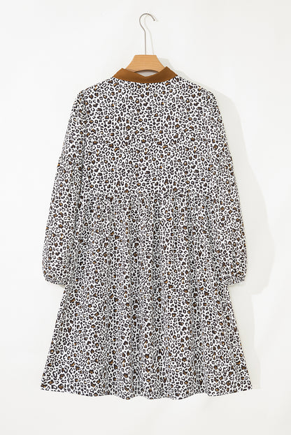 Plus size mini-jurk met knoopsluiting V-hals luipaard of bloemenprint losse pasvorm