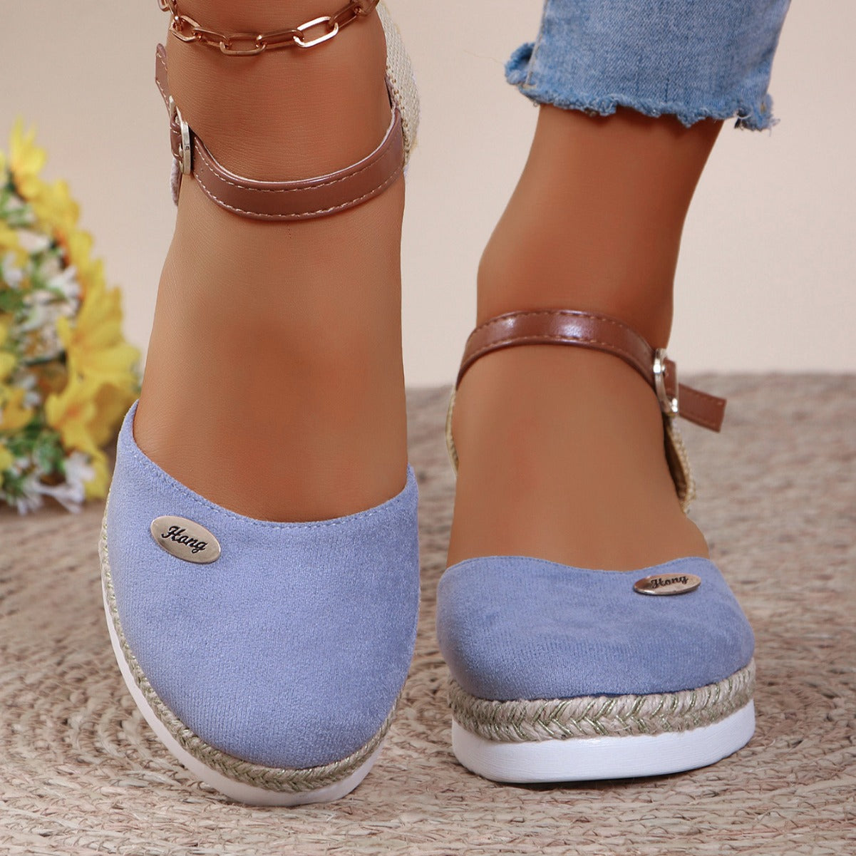 Lady's Sandals