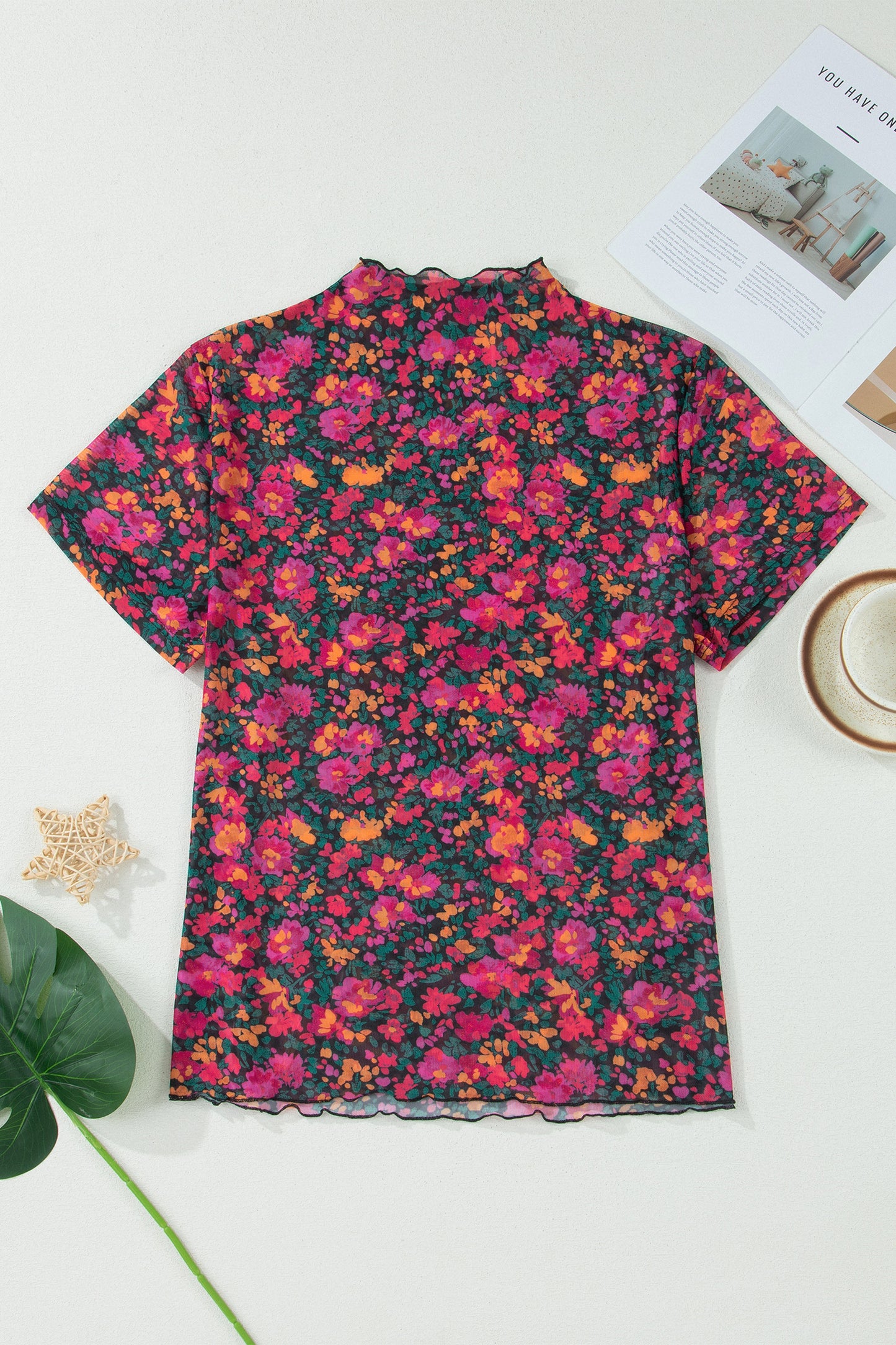 Roze Plus Size Bloemen Mesh Top met Korte Mouwen en Hoge Hals