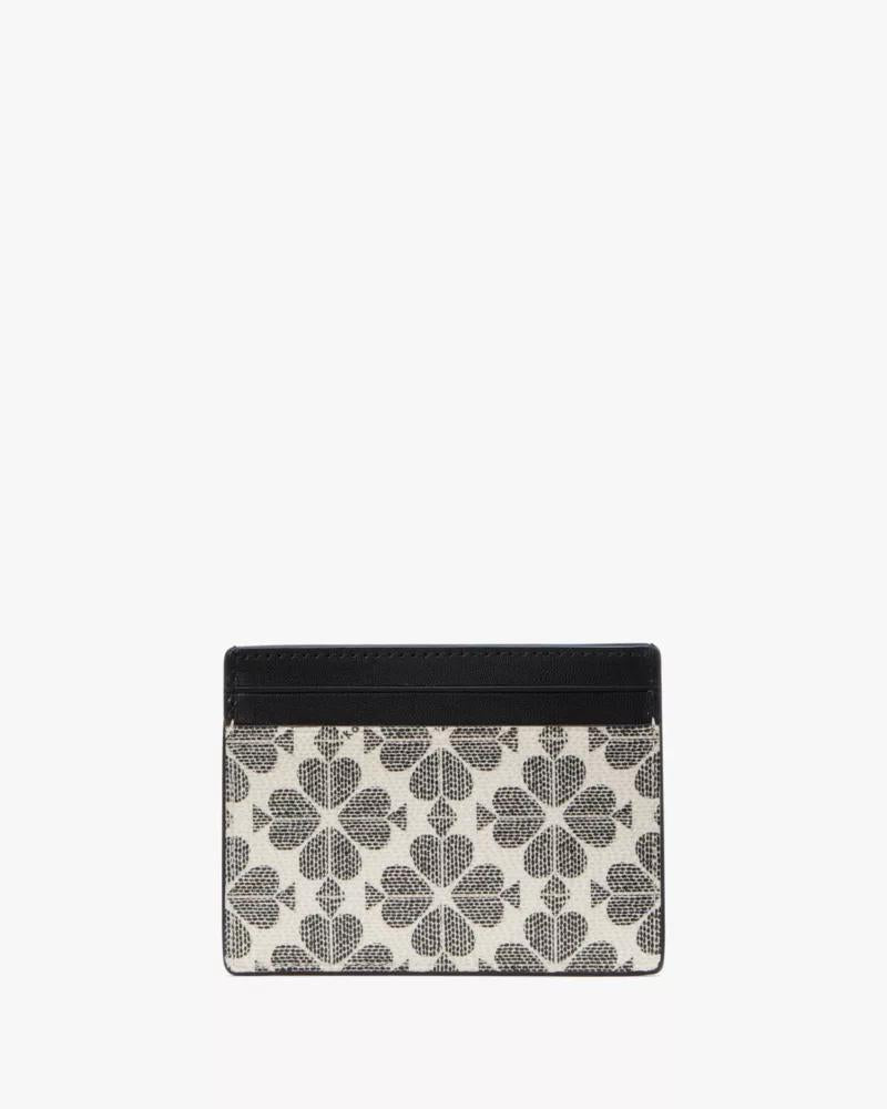 d9bcf351-2c7e-3c38-9e5b-f1b5b5f1dce6