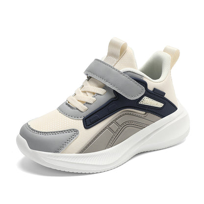 kids sports shoes