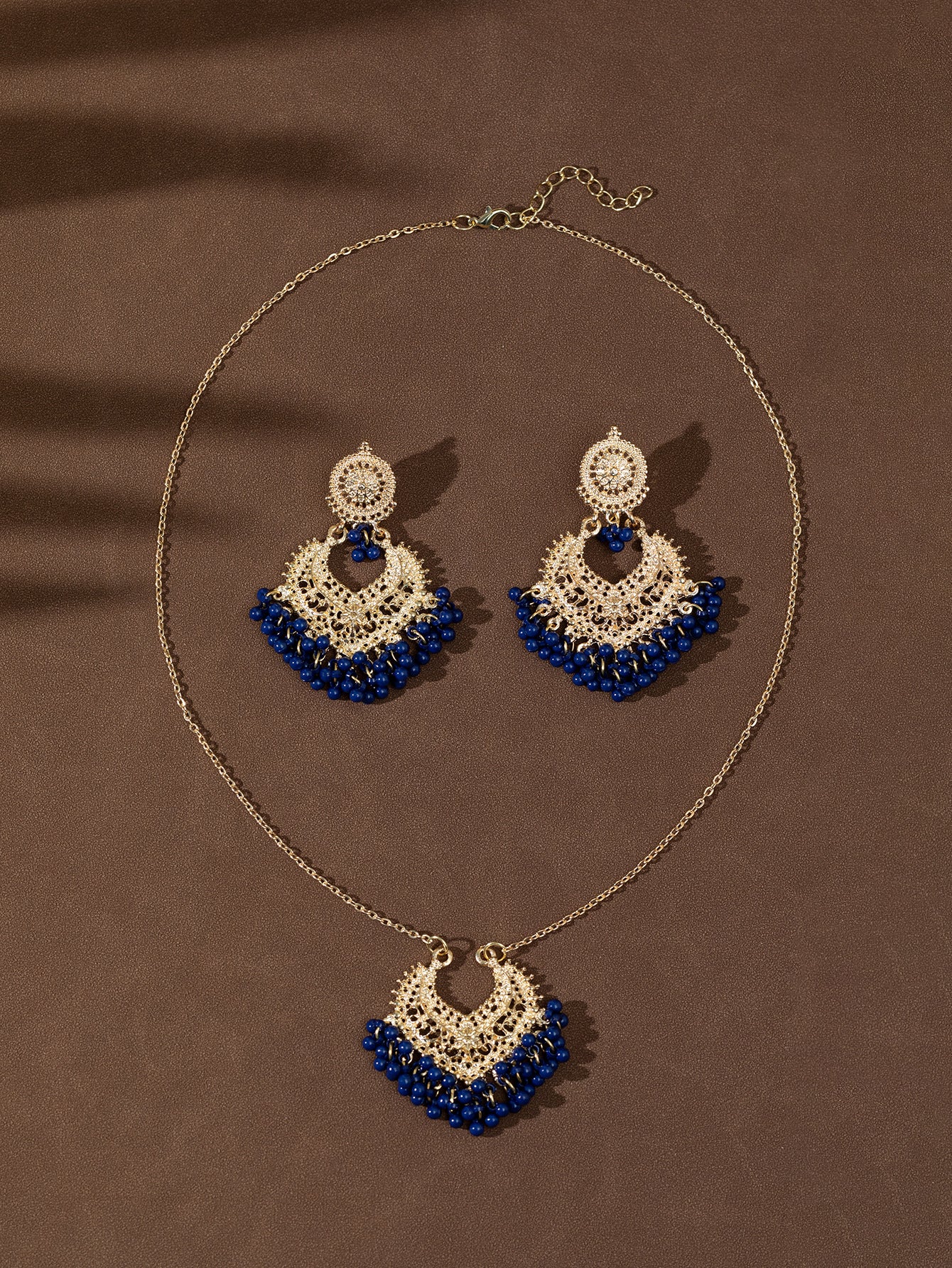 Bohemian retro oorbellen en ketting set met belletjes