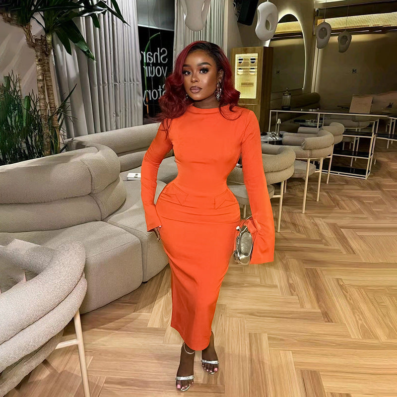 Elegante slanke ronde hals jurk met uitlopende mouwen Amerikaans