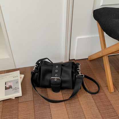 Solid-color single-shoulder underarm bag