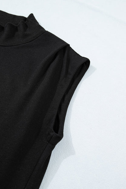 Effen top met hoge hals en korte mouwen osvallend model