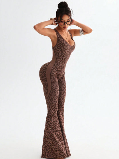 Seamless Leopard Print Yoga Suit