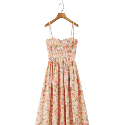 Elegant strapless dress