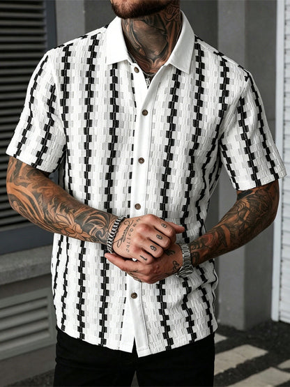 Classic Checkered Short Sleeve Shirt