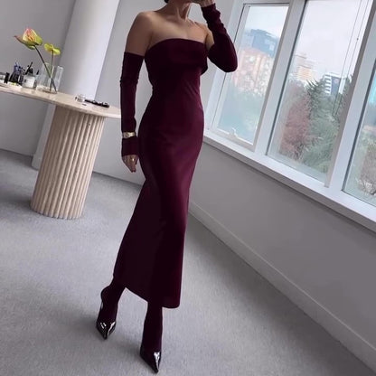 Elegante vloeiende fluwelen stof tube-top maxi-jurk