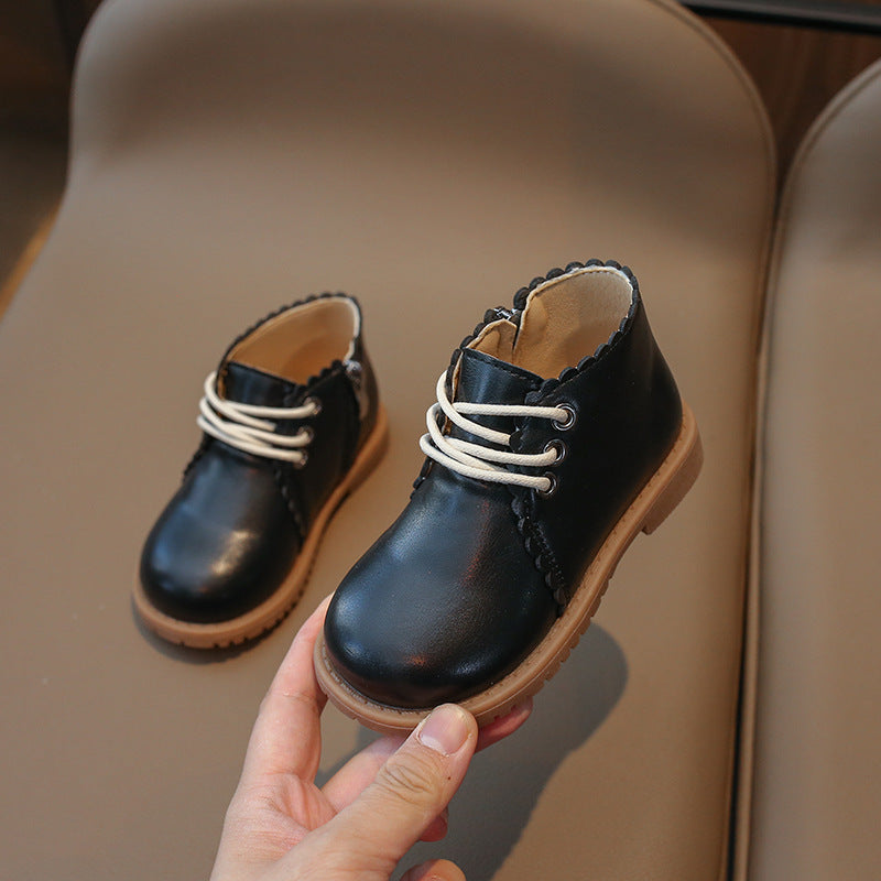 Girls leather boots