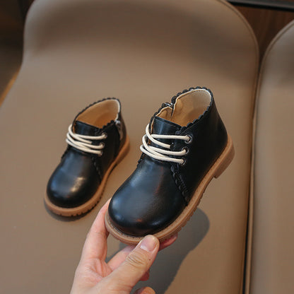 Girls leather boots