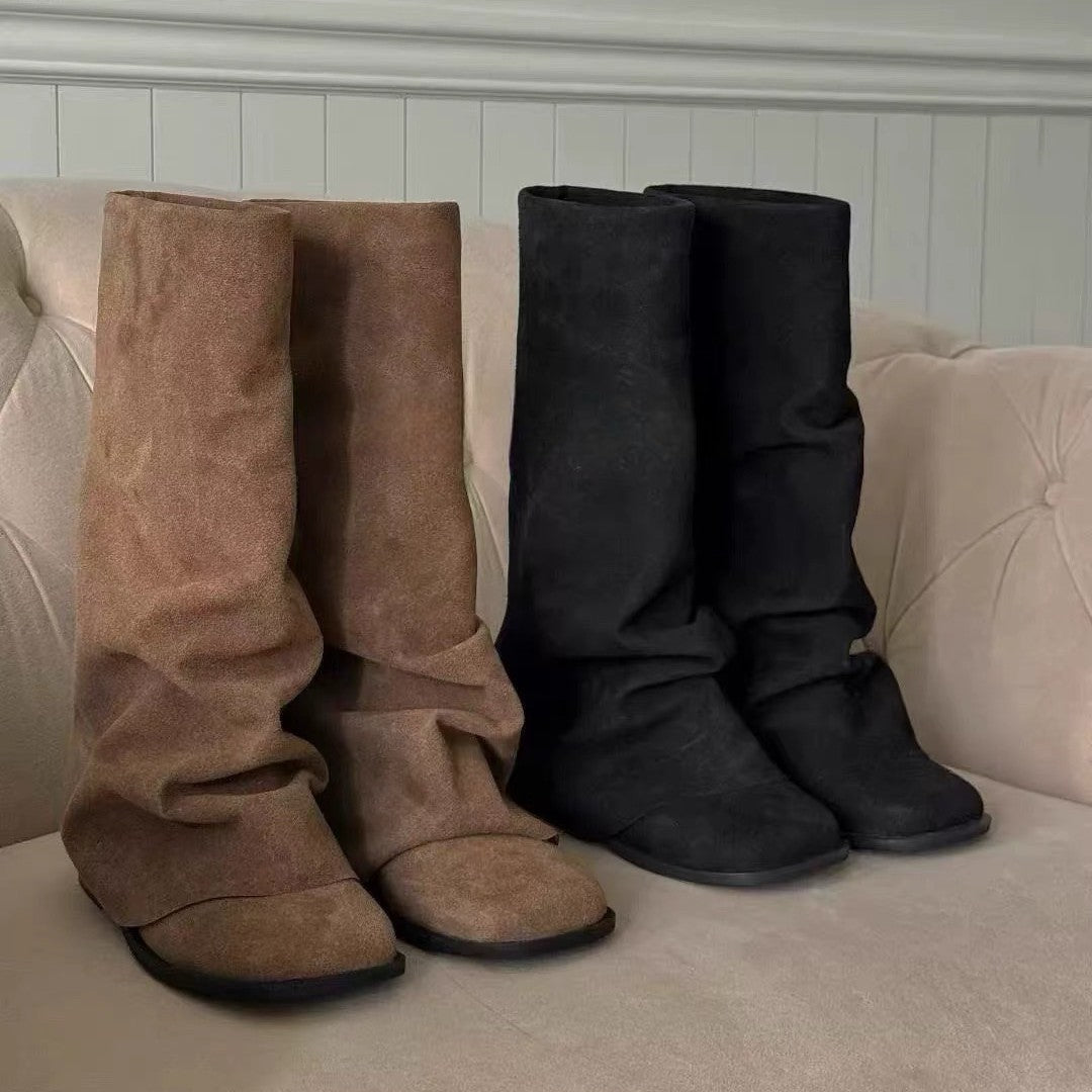 Womens Cowhide Knight Boots with Rivet Details