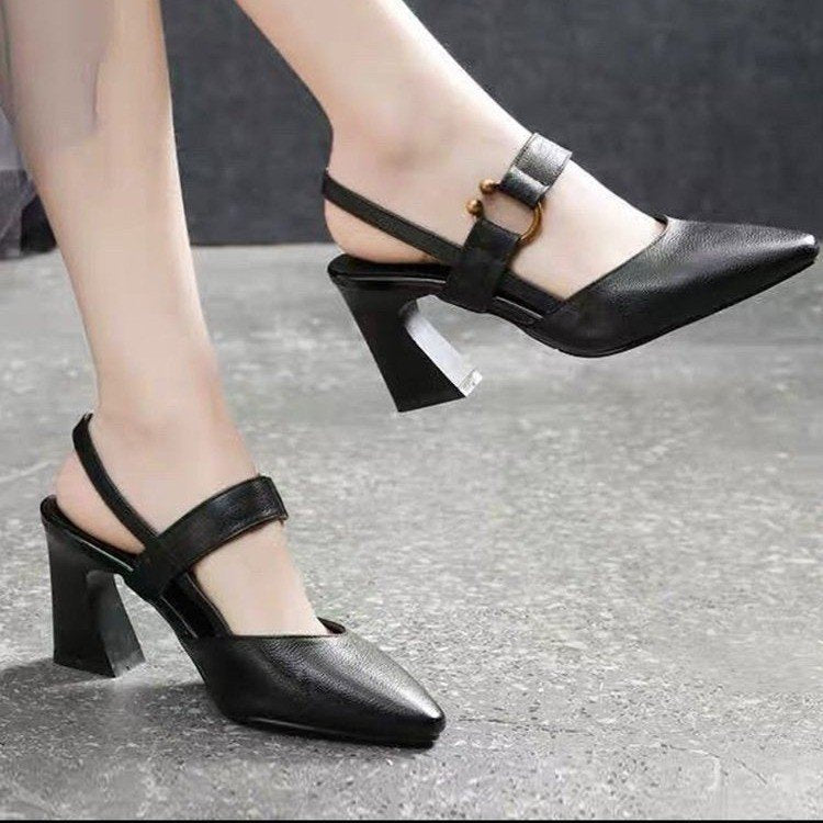 Casual square-toe high heels with horseshoe heels