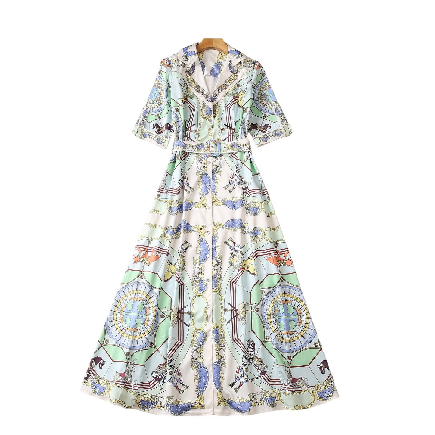 Jurk met korte mouwen en enkelrijs versierd met een circusprint en pailletten