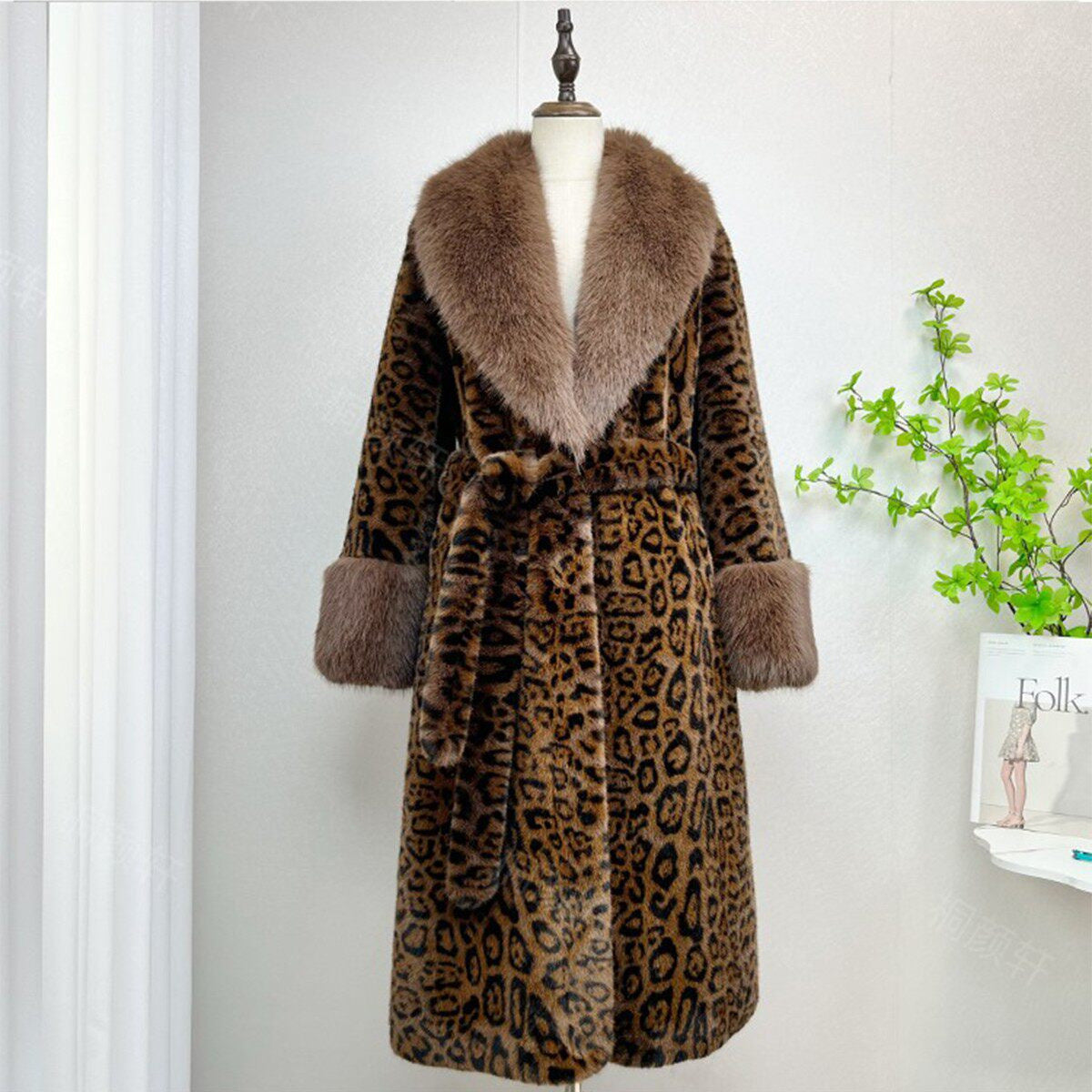 Elegant Socialite Eco-friendly Fur Coat