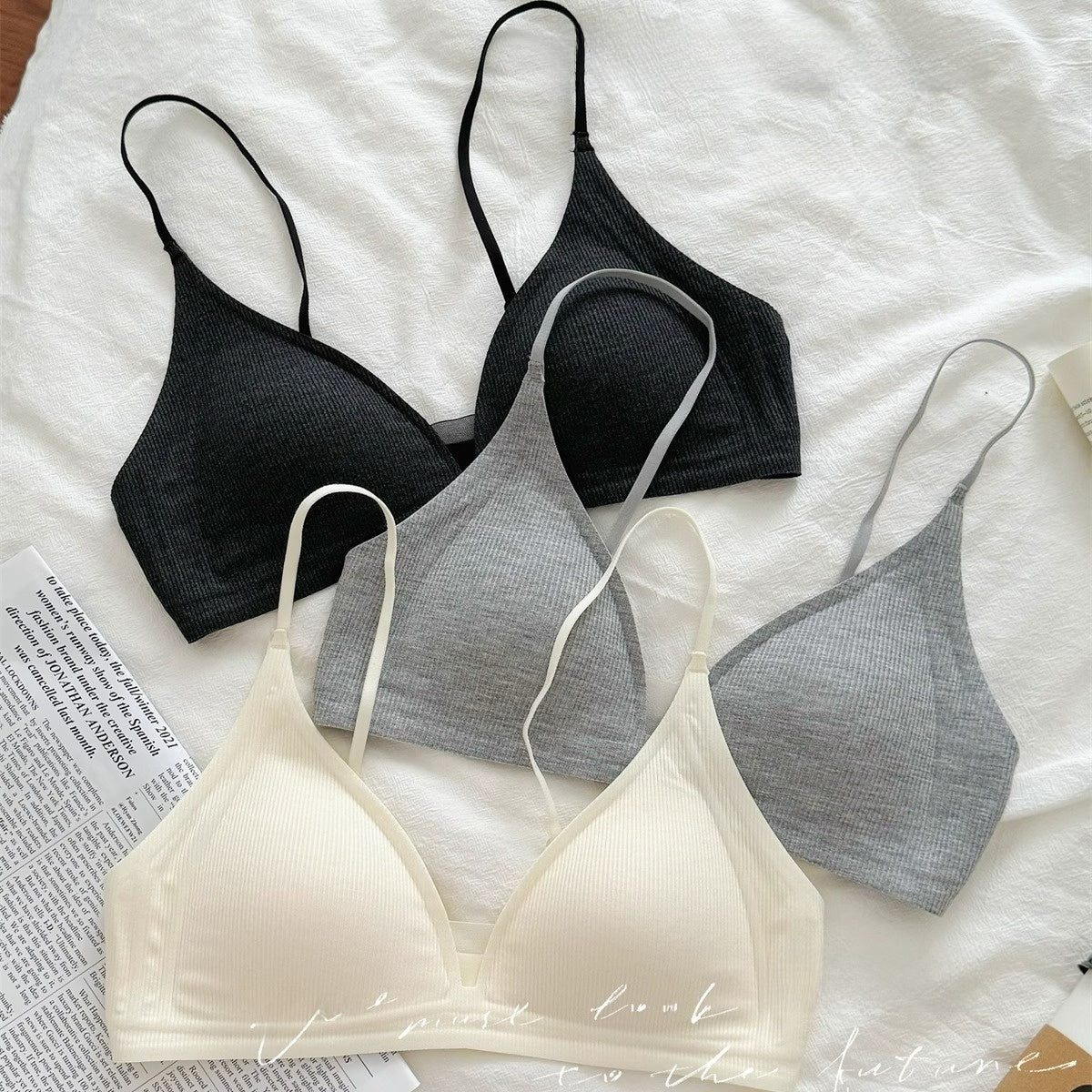 French-style deep V-neck lingerie for women