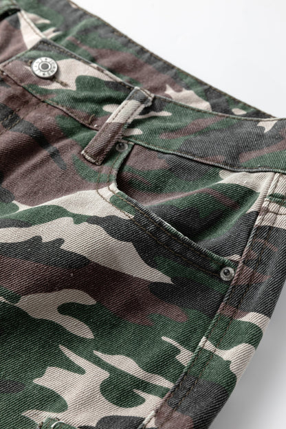 Groene camouflage denim cargo broek met wijde pijpen