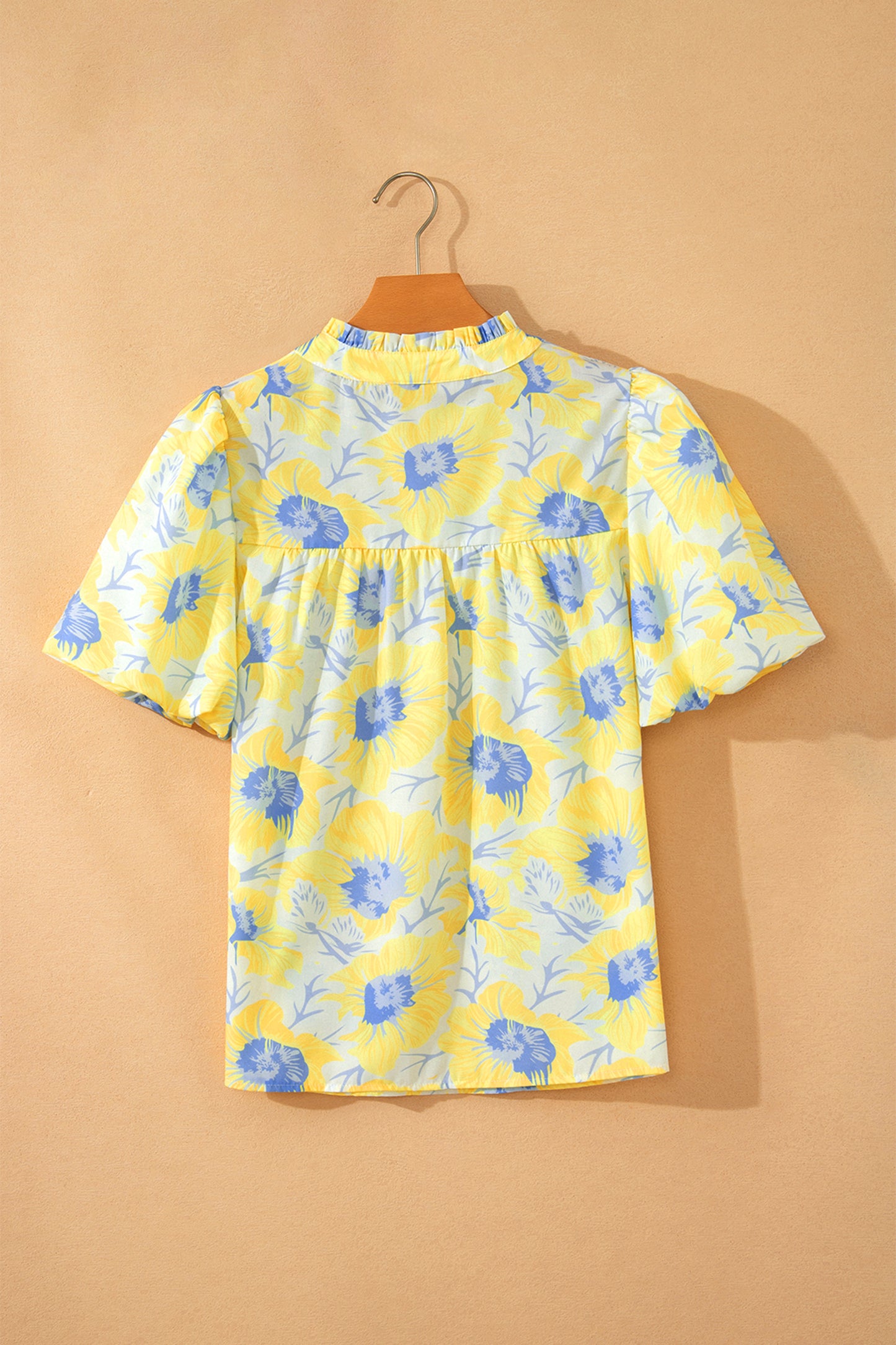 Zomerblouse met korte pofmouwen en bloemenprint