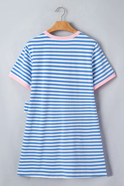 Gestreepte mini-jurk met strik contrasterende bies korte mouwen en ronde hals