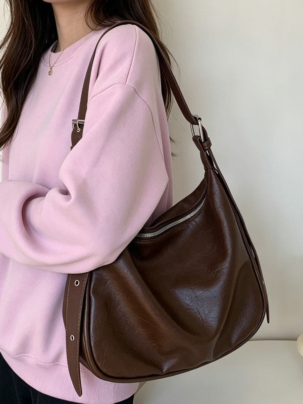 Retro fashion women's large capacity shoulder bag