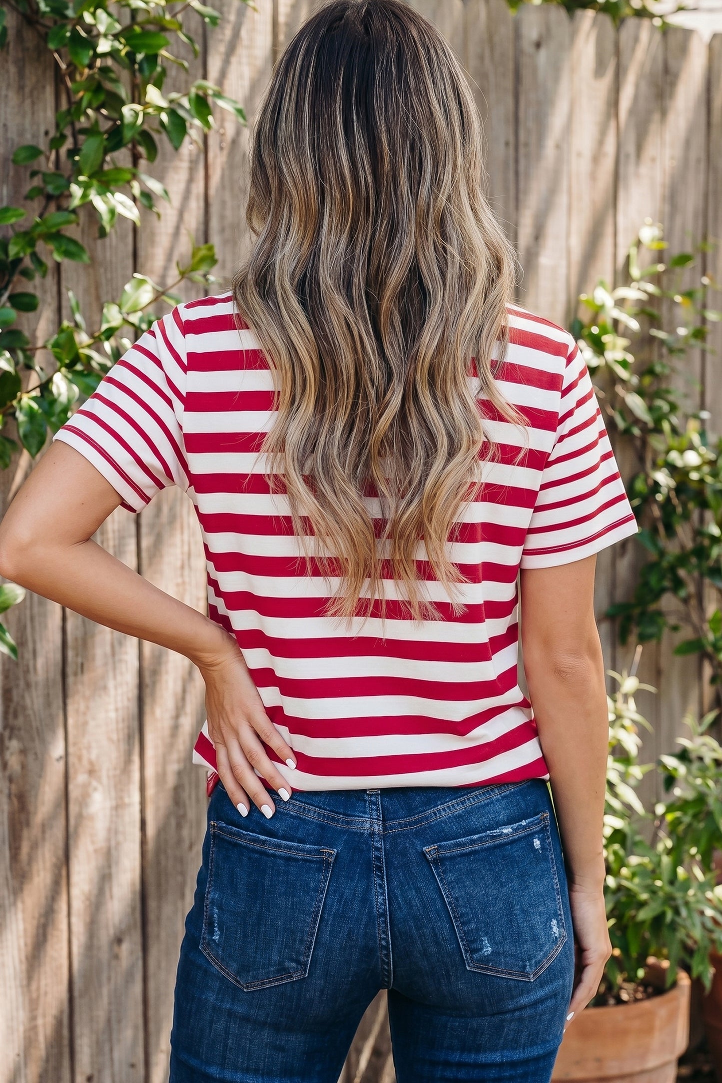 Rood gestreept patchwork T-shirt met ronde hals