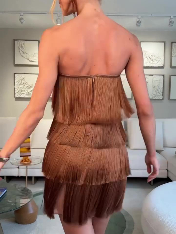 Bruine strapless mini-jurk met gelaagde franjes