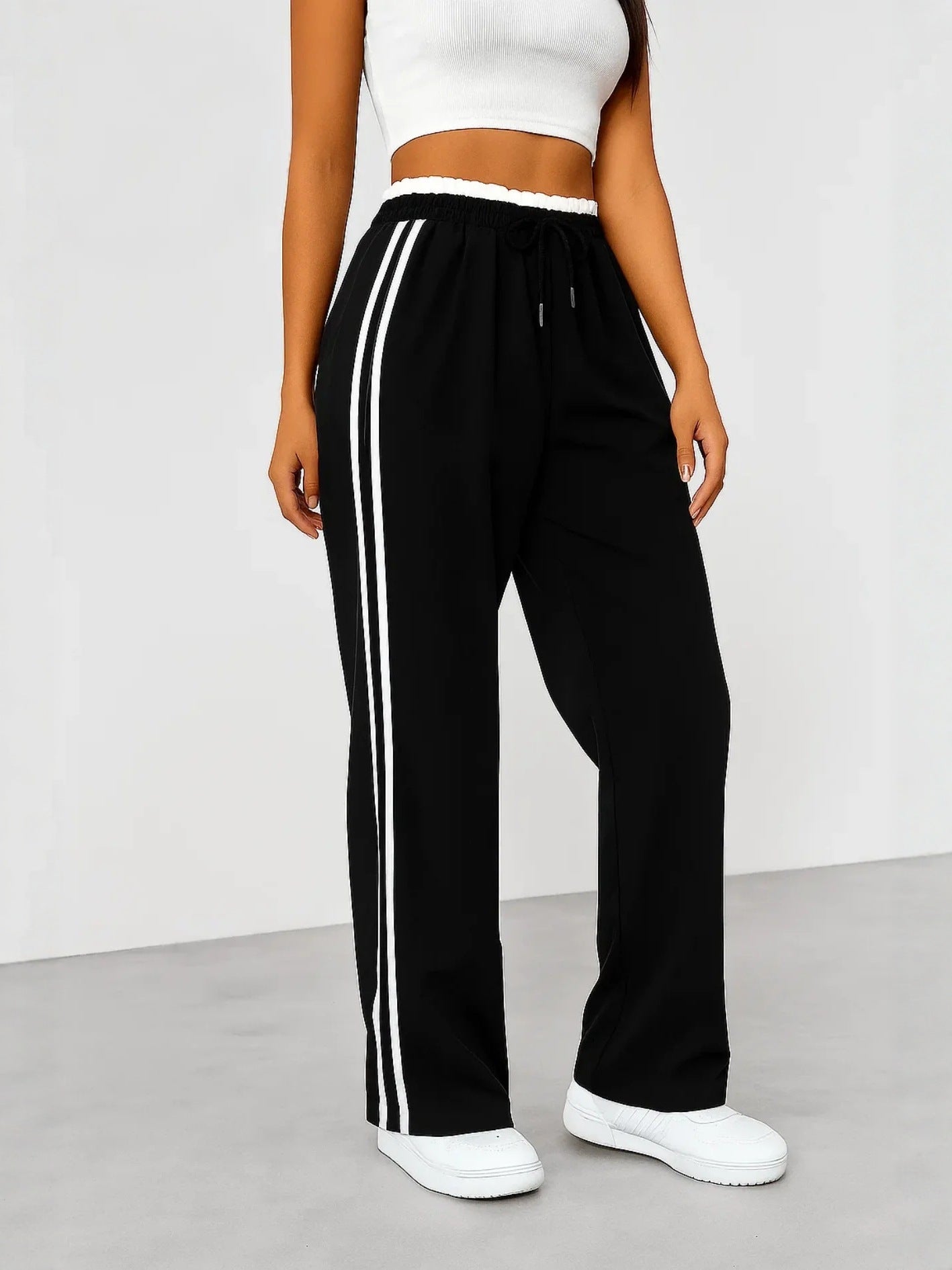 Womens Side-Striped Wide-Leg Sports Pants