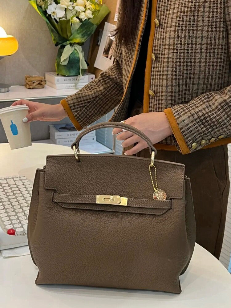 Luxe leren draagtas in twee formaten